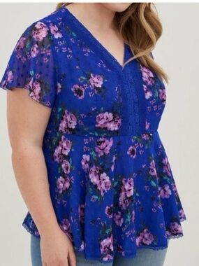 Torrid Blue Floral Lace Peplum Chiffon Overlay Top 1X